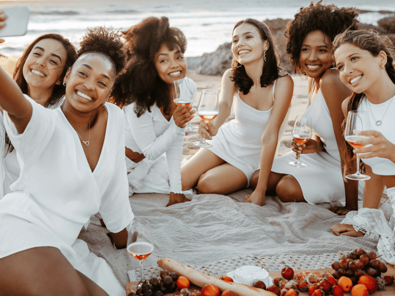 How to Write Bachelorette Party Invitations Wording Like a Professional