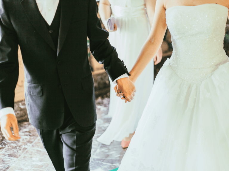 Wedding Gift Ideas for Daughter: How to Choose the Best Gift